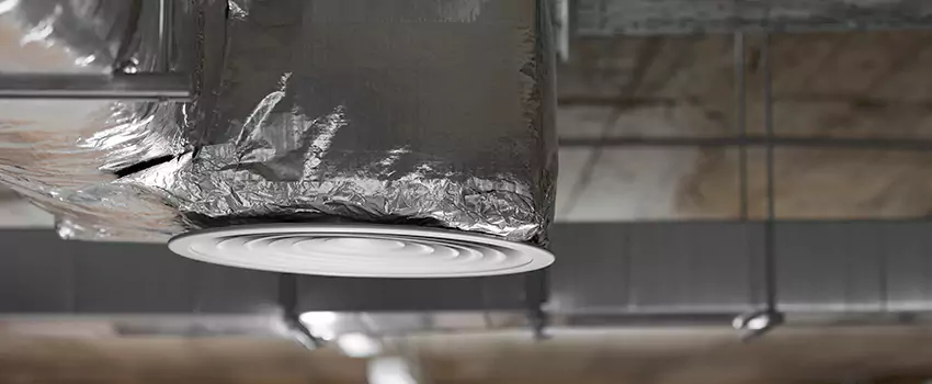 Signs of Dust Accumulation in Vents in Venice, FL